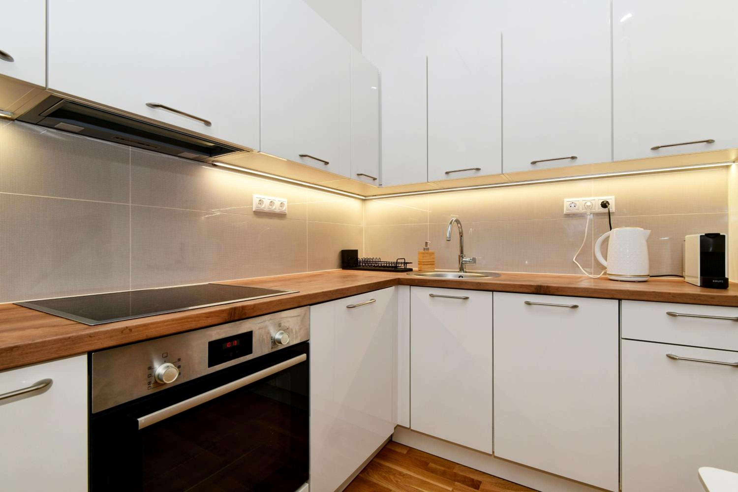 Budapest Blue Apartment view 3