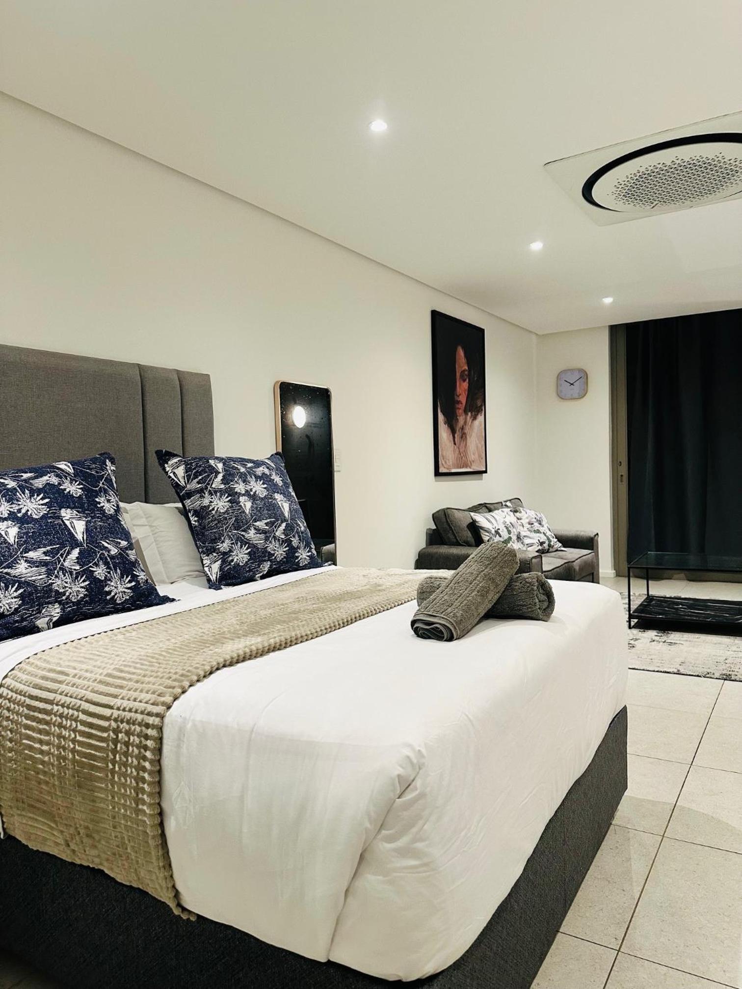 Ocean Dunes Bachelor Apartments
