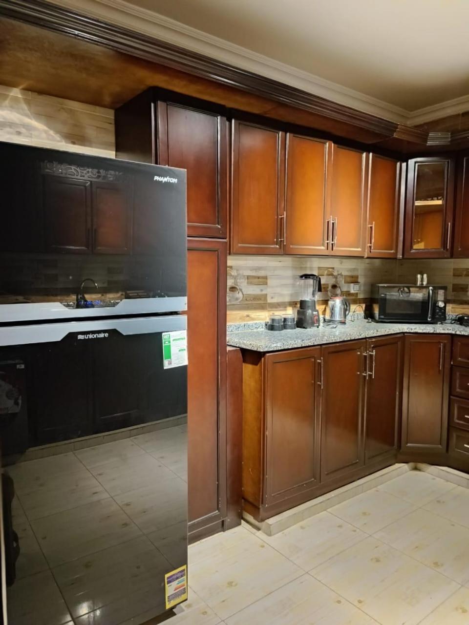 Luxury Apartment Great location!