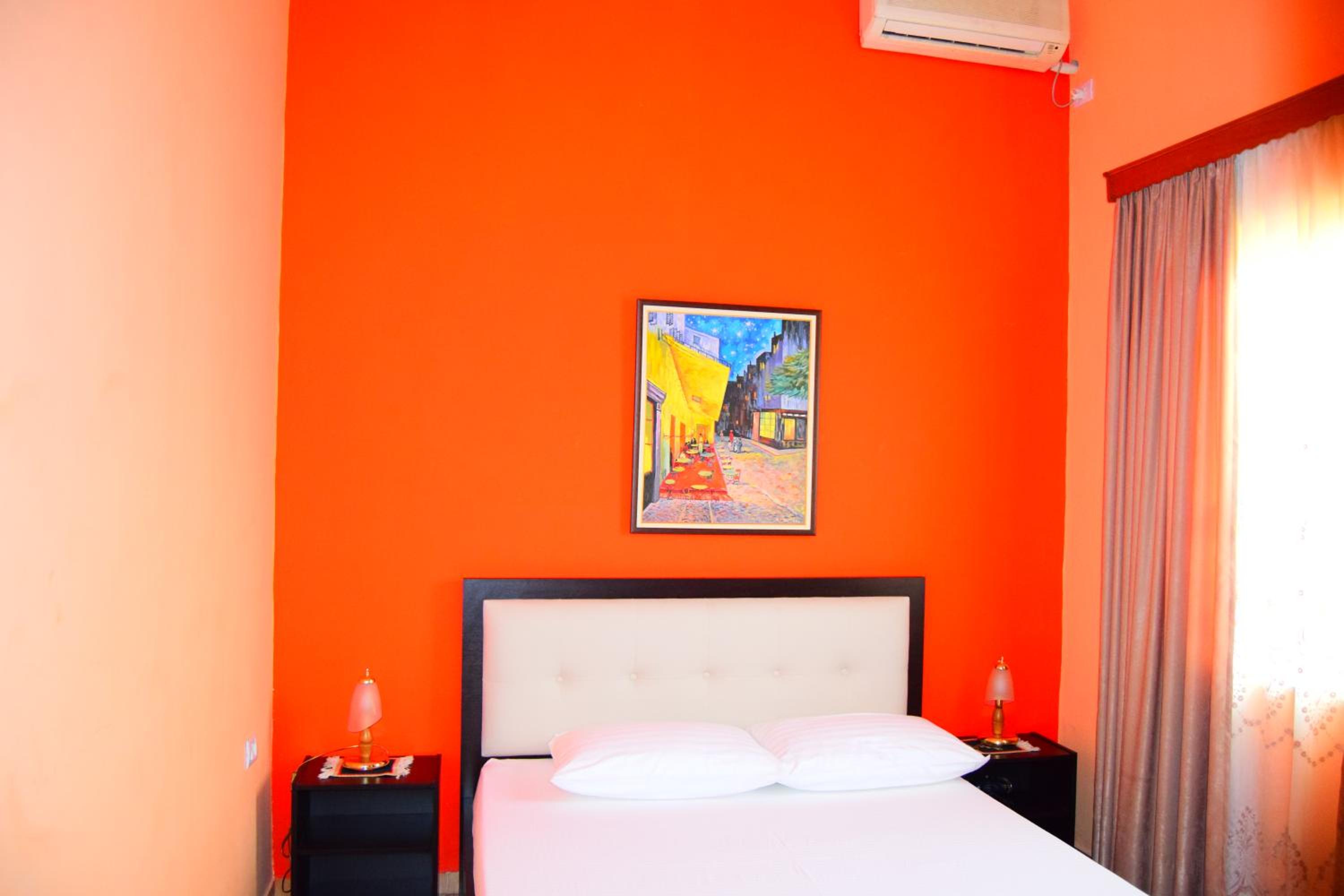 VILA LILI Guest House - Berat