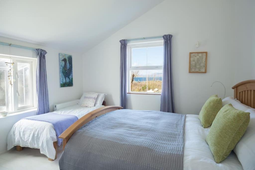Shore Cottage on the Beara Way Wild Atlantic Way view 4