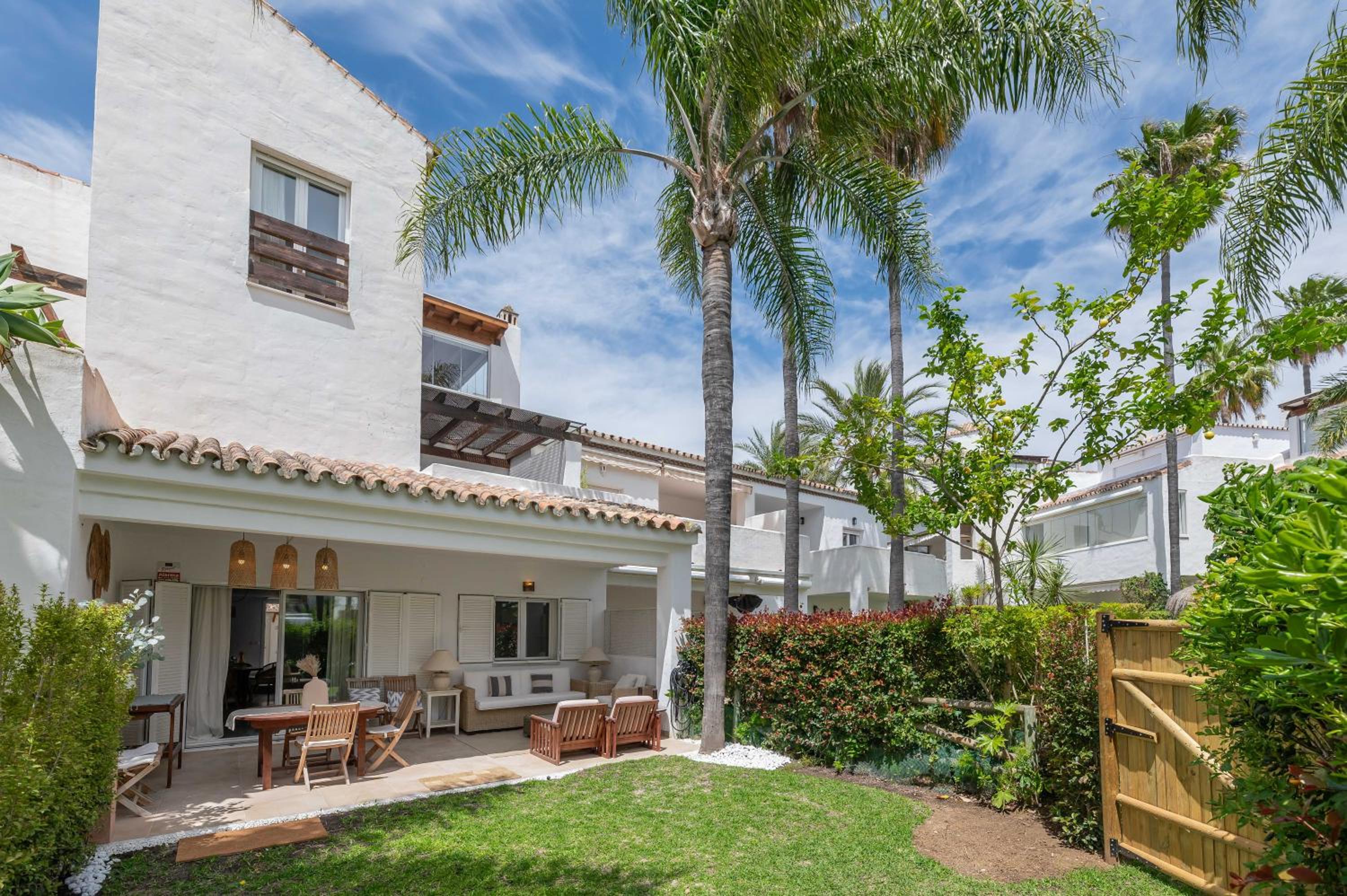 Marbella Villa Monteros