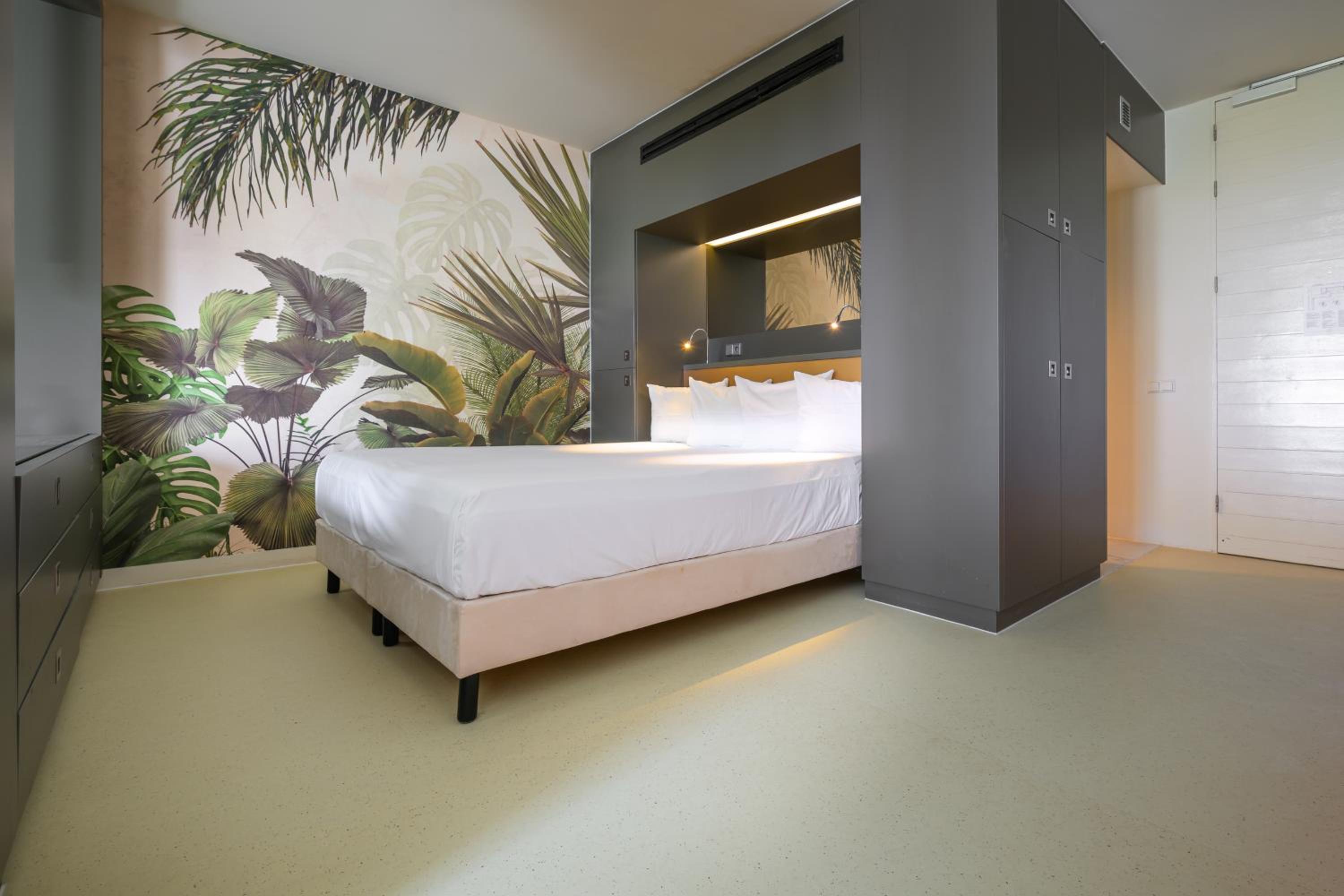 Papagayo Beach Hotel