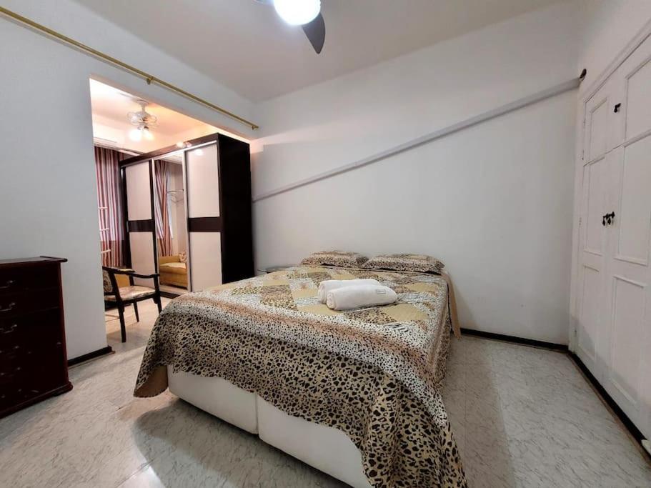 Apartamento Copacabana Praia Av Atlantica 3288