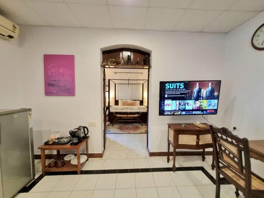 Photo 19
