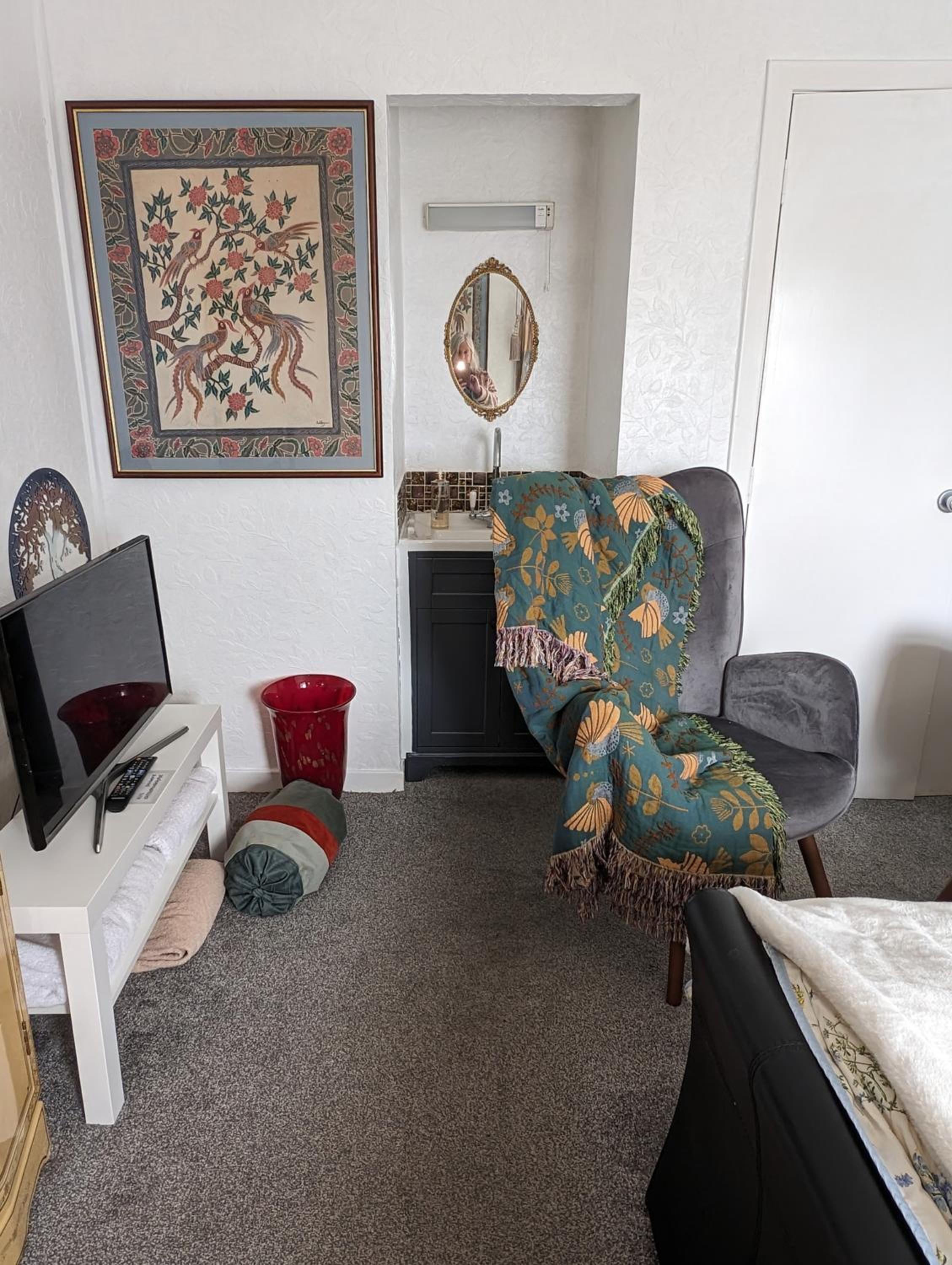 Sea Song, Selkie House