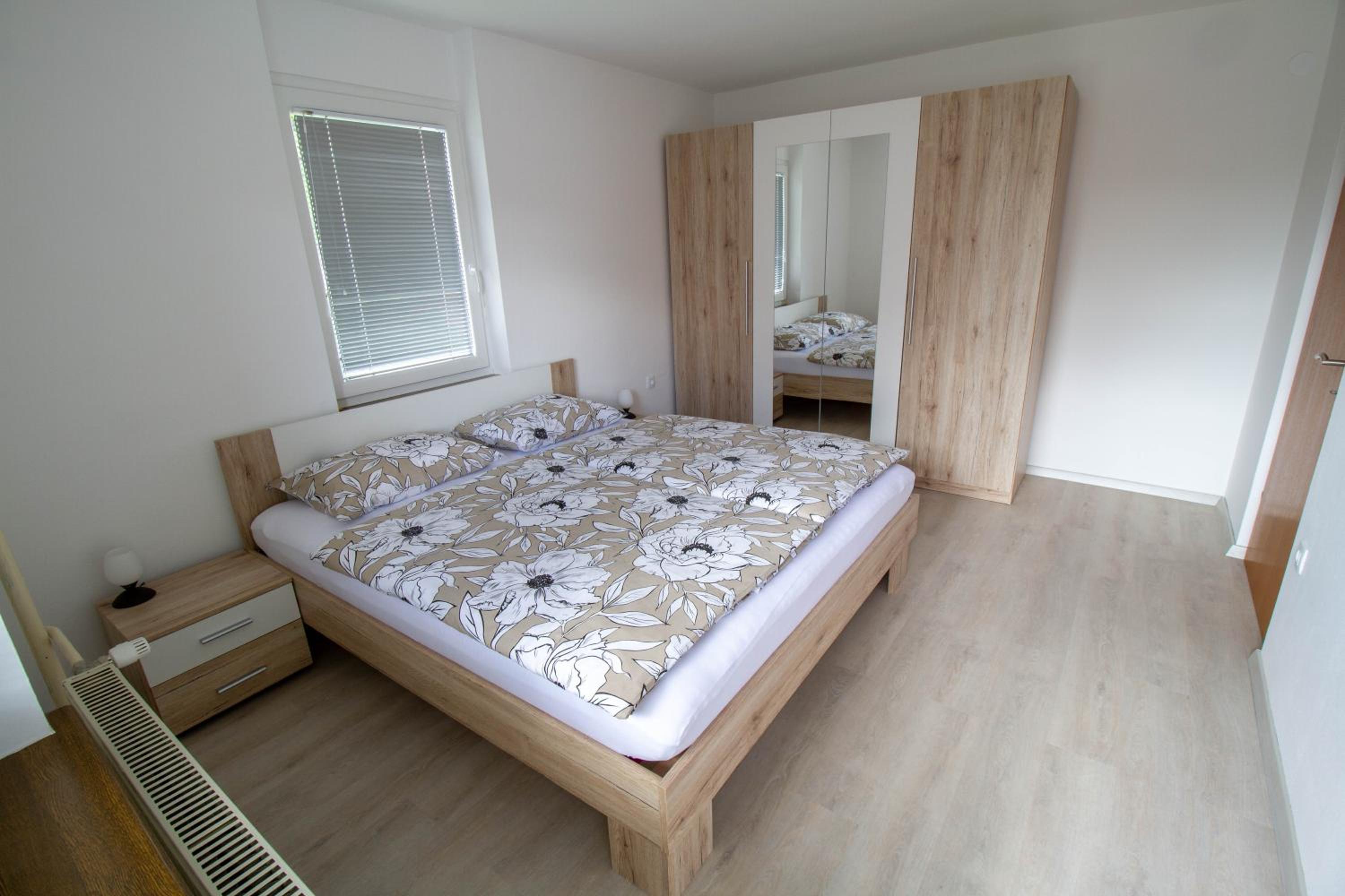 Apartma pri Klari view 2