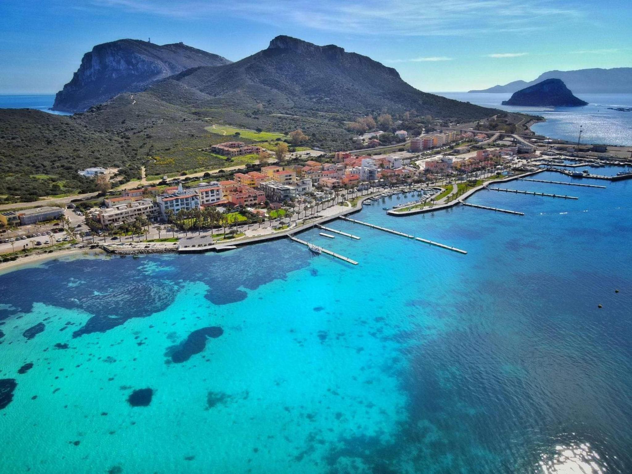 Villa Alfredo Golfo Aranci view 5