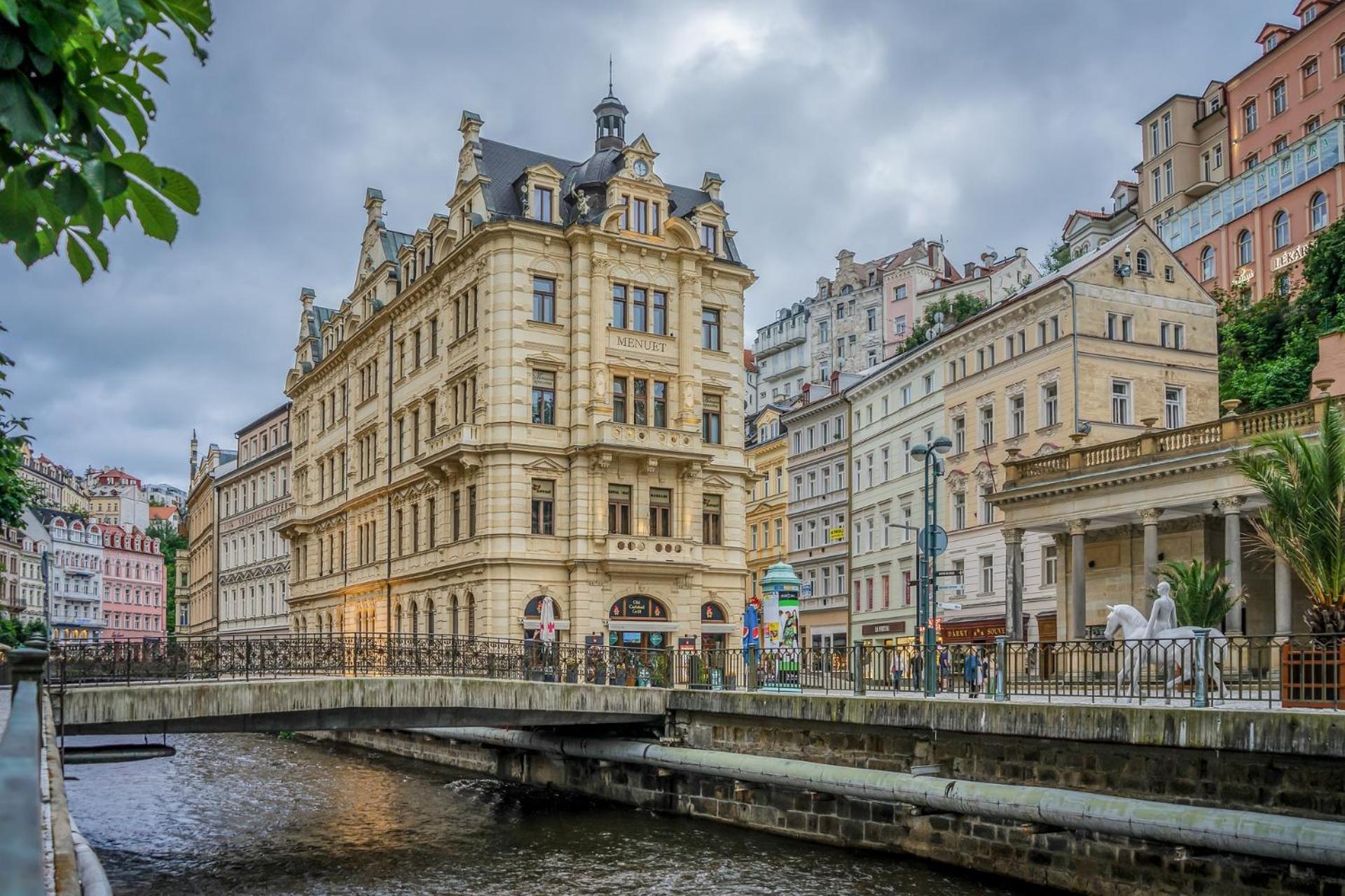 Karlovy Charme Inn by Rentez