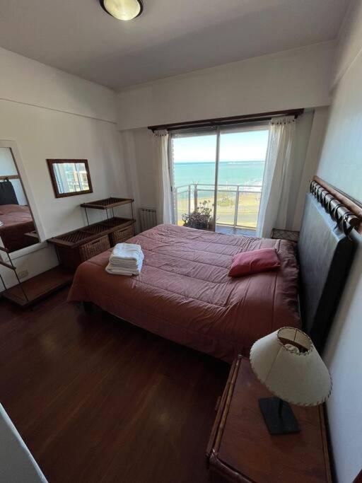 Departamento con vista al mar en Playa Chica
