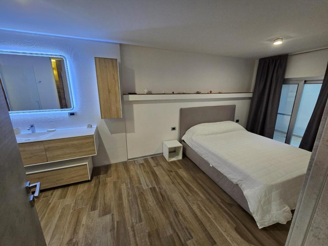 B&B White con Parcheggio Privato
