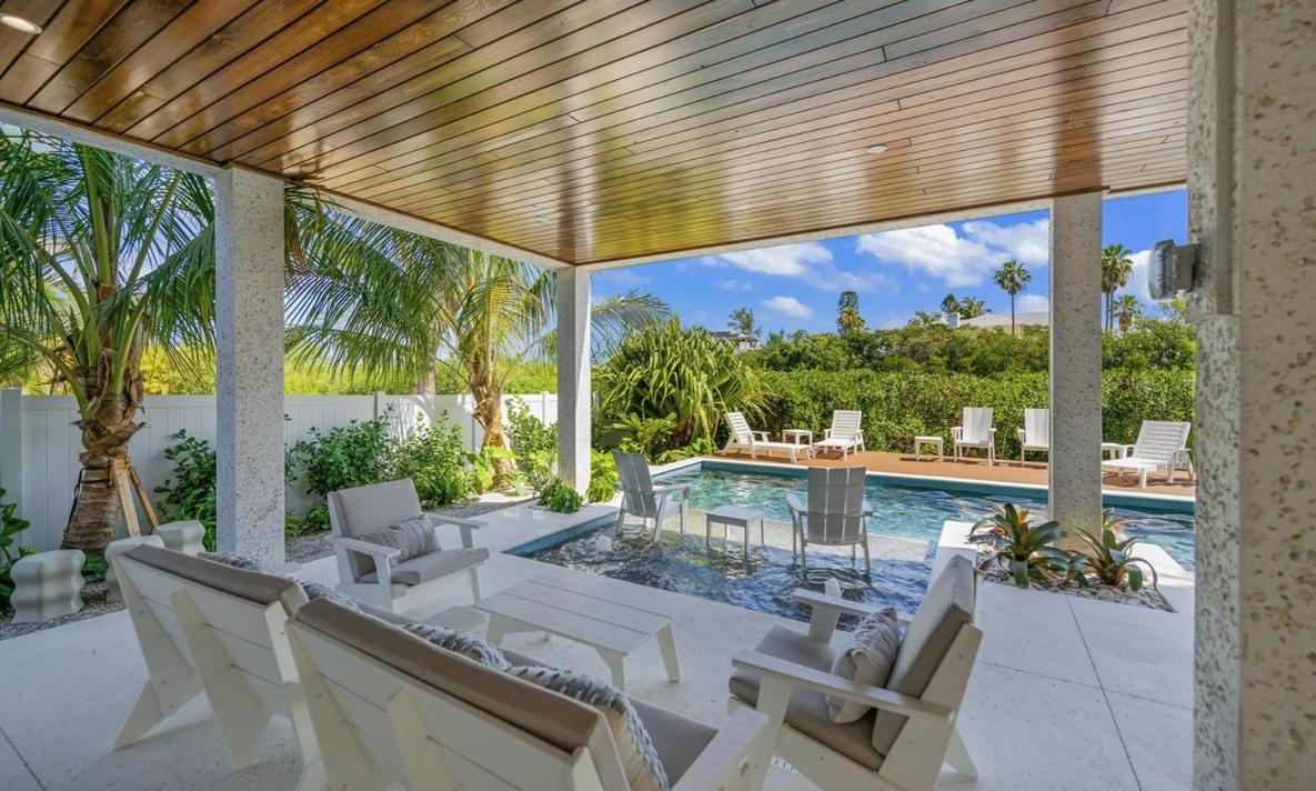 From Dusk 'Til Dune, Gorgeous 5 beds, 5,5 Baths Home on the Canal and steps away from the beach! view 4