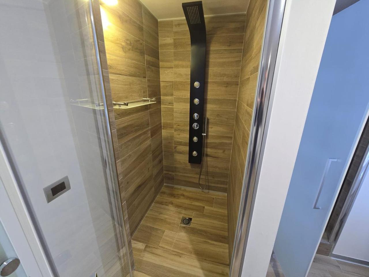 B&B White con Parcheggio Privato