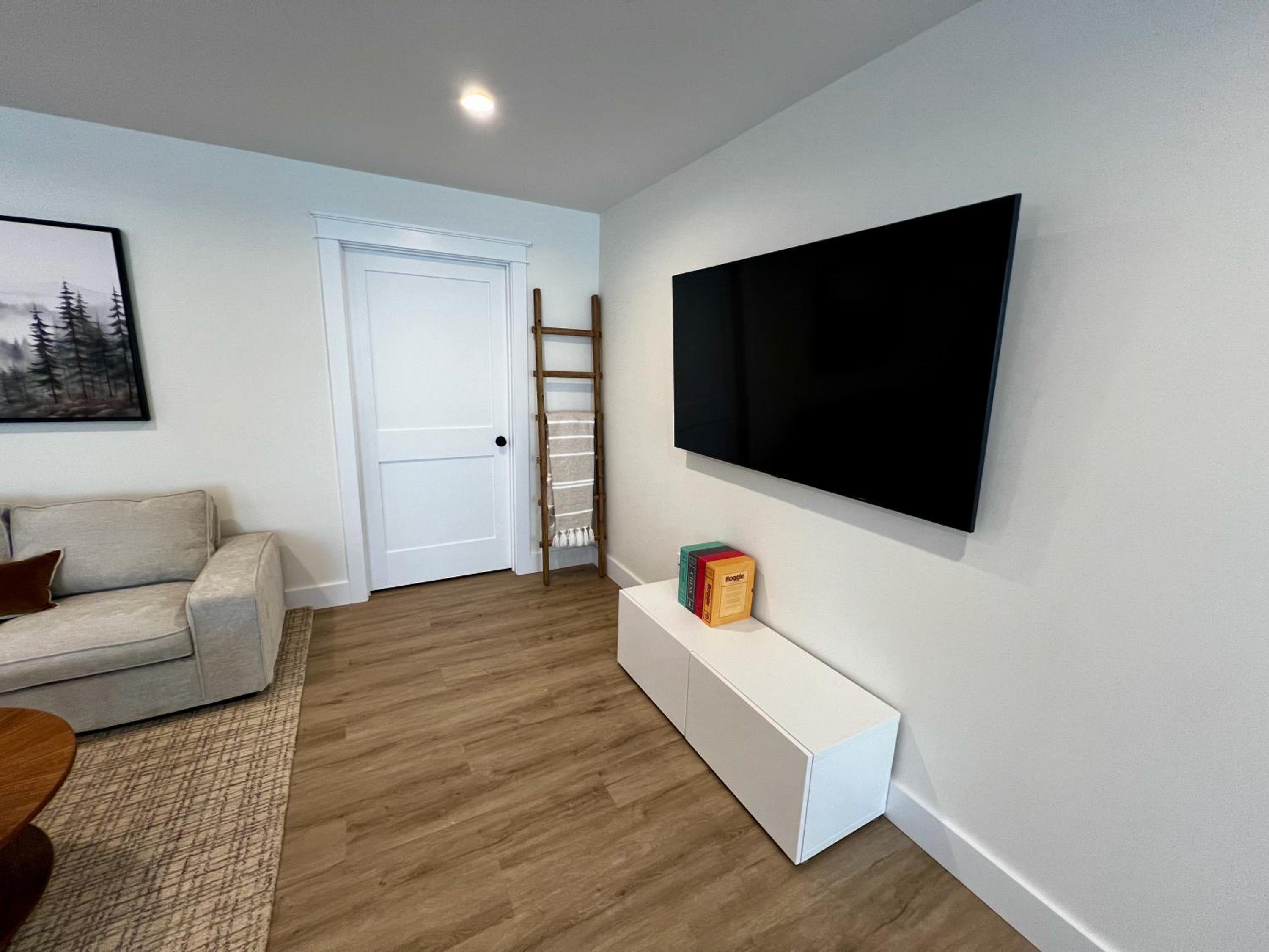 Montgomery Modern Luxury Stays