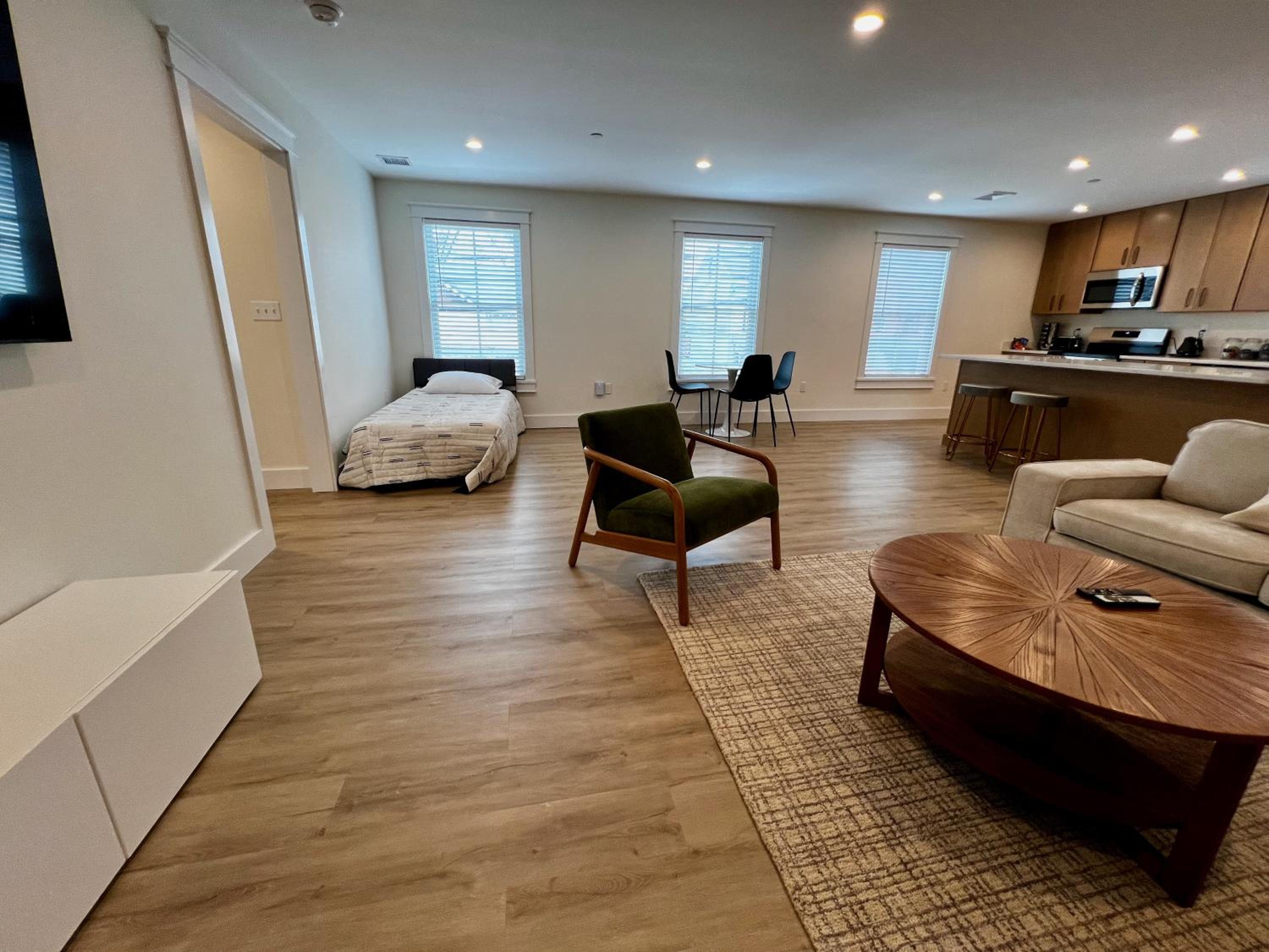 Montgomery Modern Luxury Stays