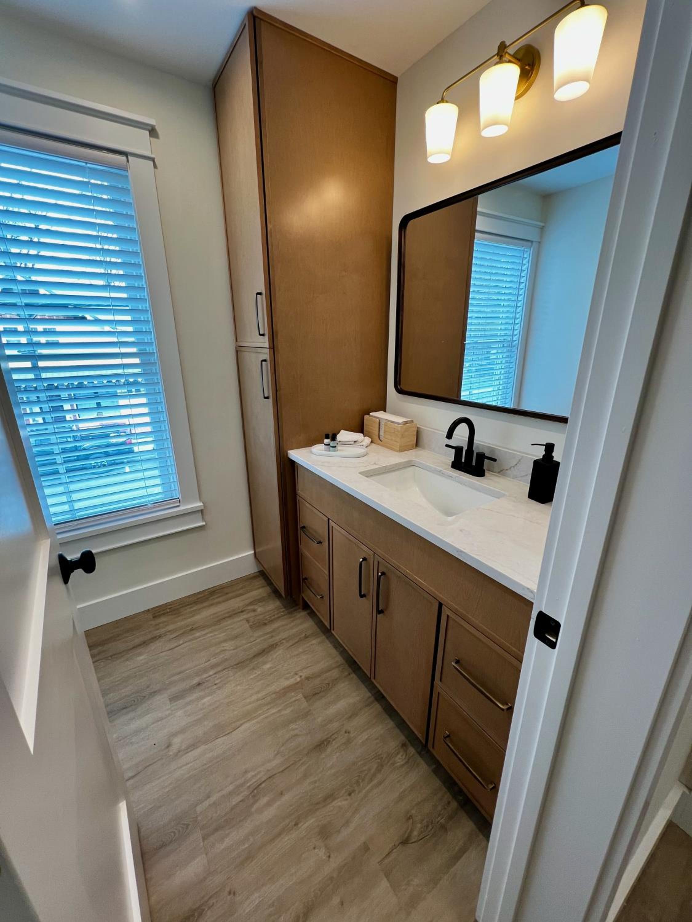 Montgomery Modern Luxury Stays