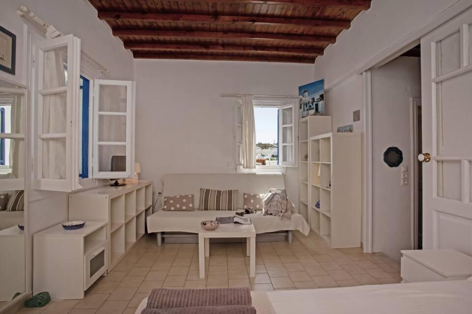 Veranda STUDIO Ornos