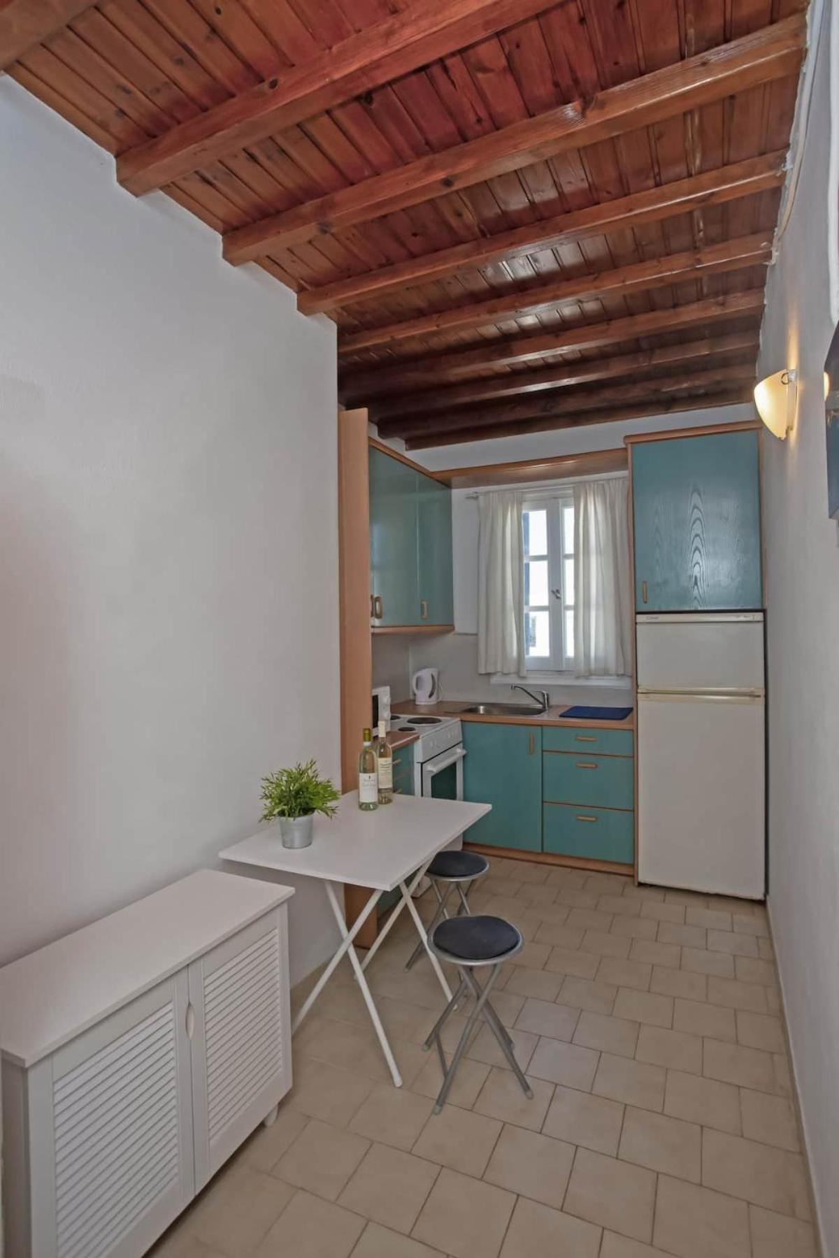Veranda STUDIO Ornos