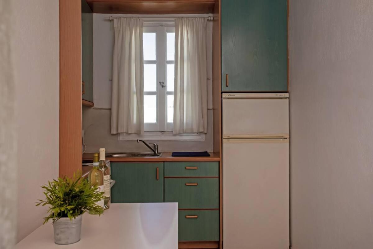 Veranda STUDIO Ornos