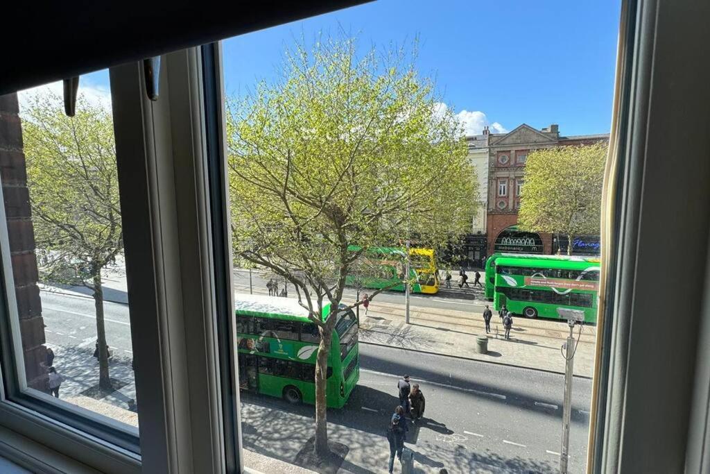 Modern 2-Bedroom Apartment-Dublin City