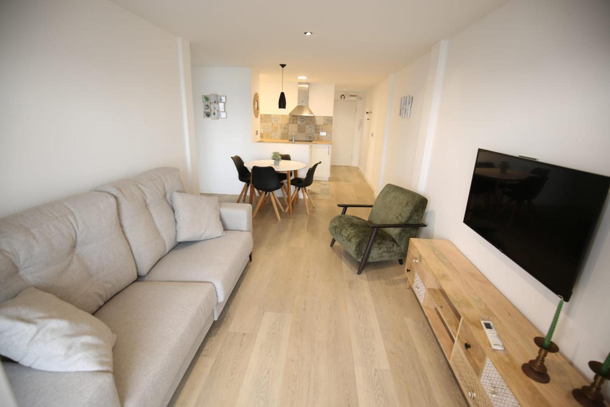 Apartamento L´espigo de Saoret primera linea playa Centro soleado y recien renovado
