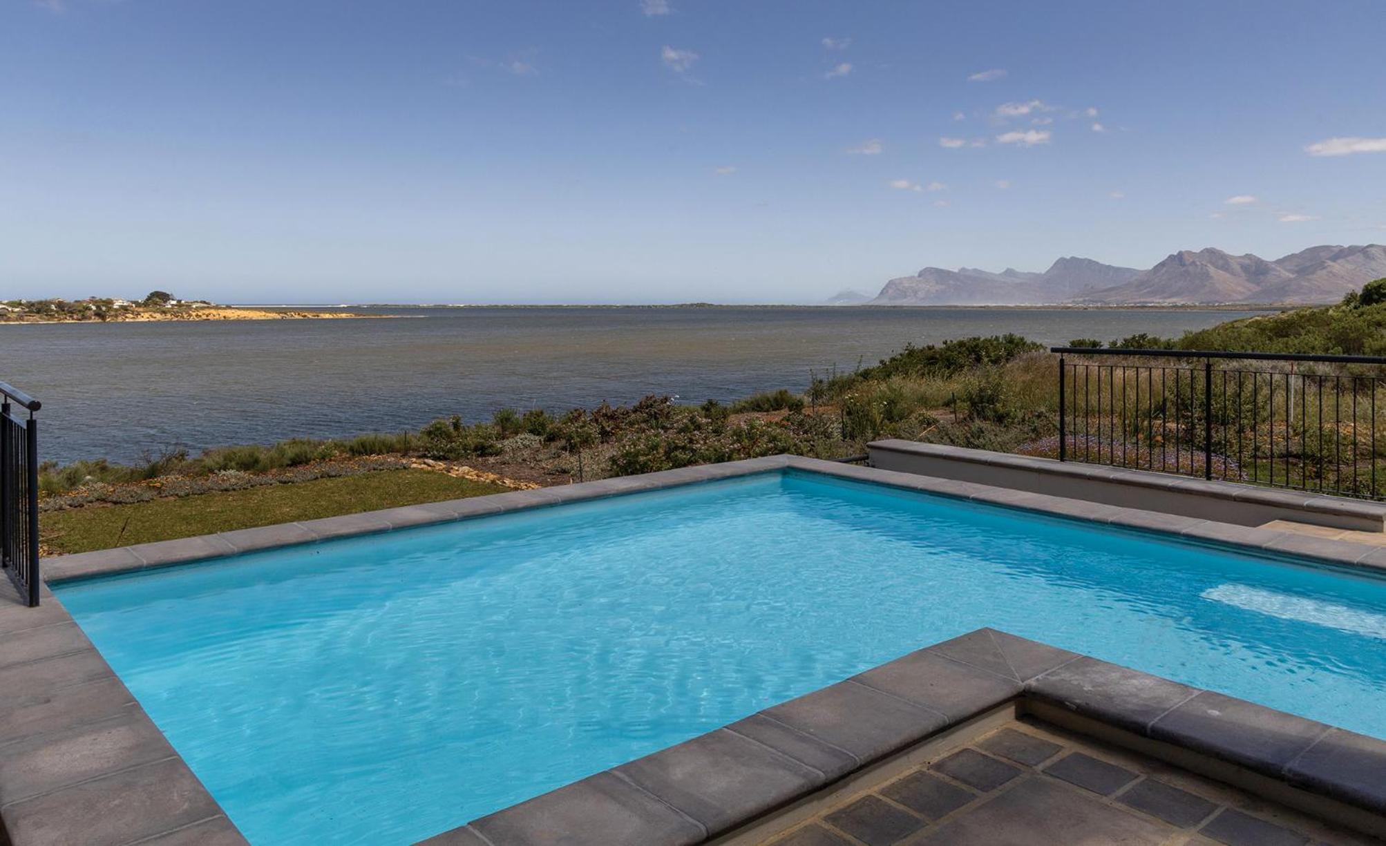 Benguela Cove - The Zen view 2