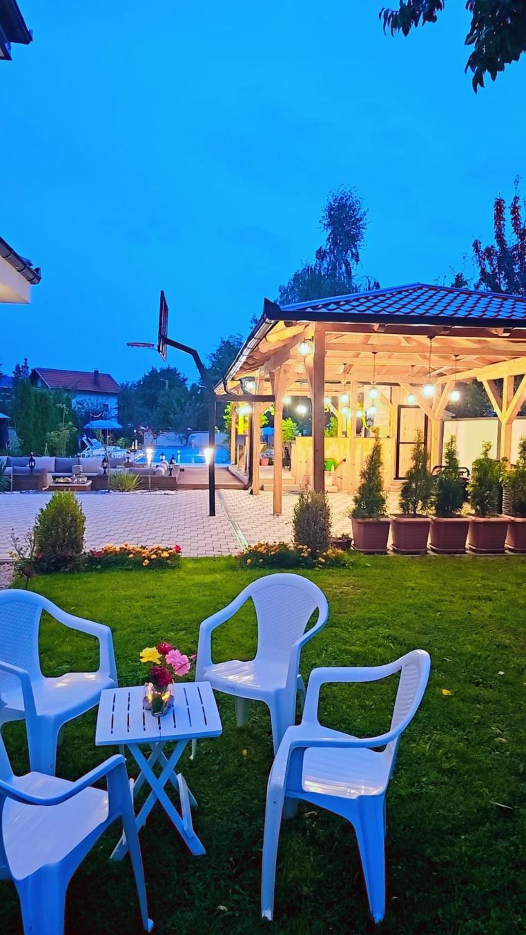 Villa Otes