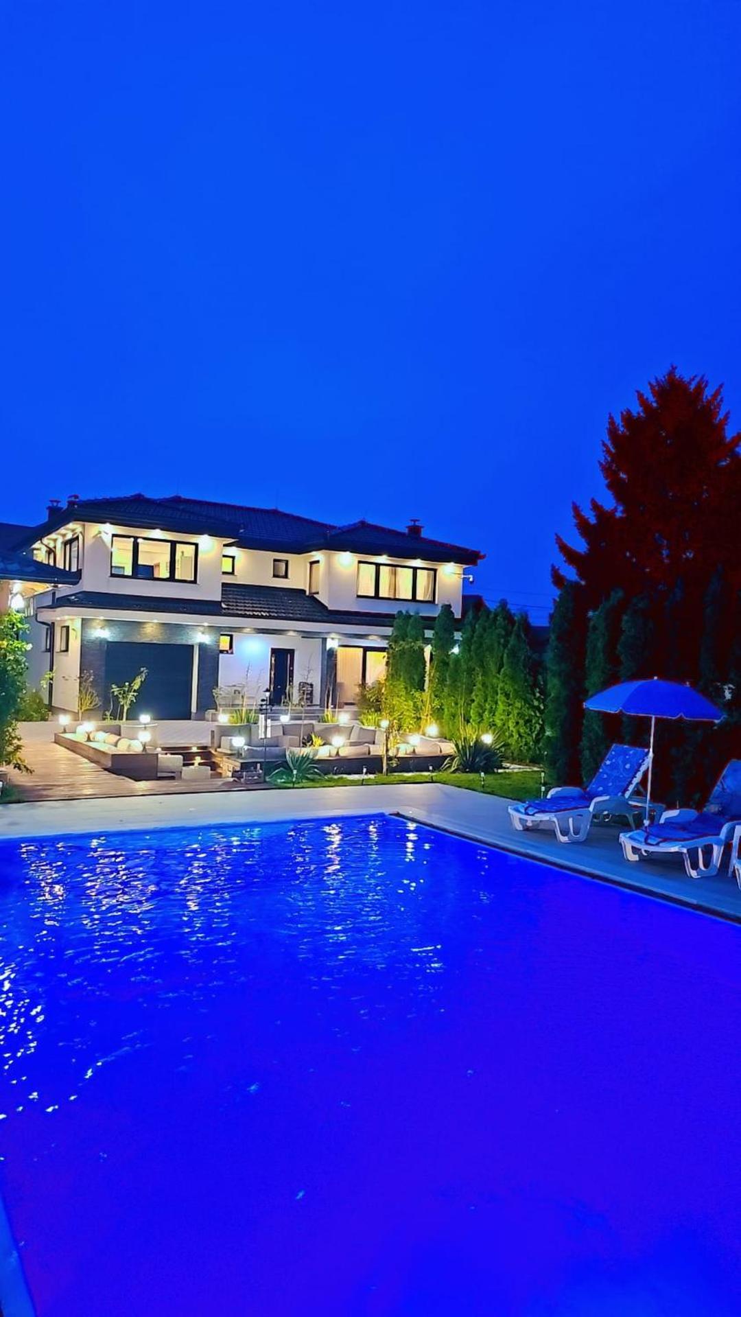Villa Otes