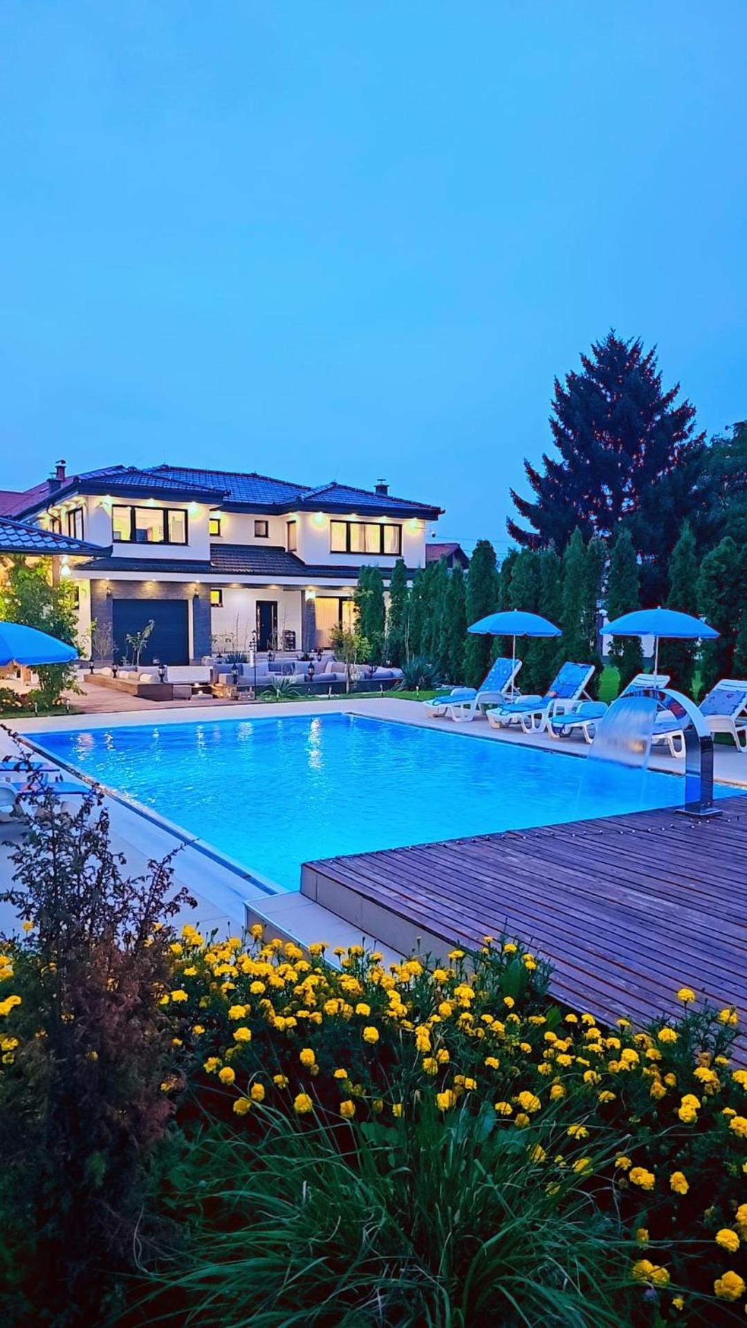 Villa Otes