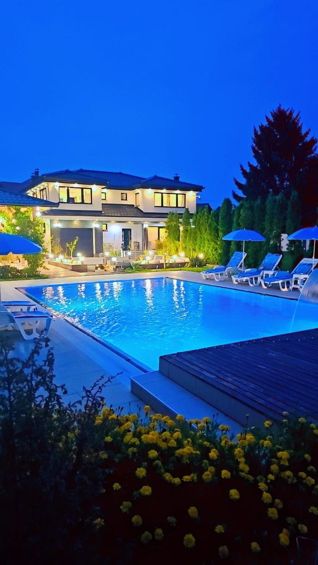 Villa Otes