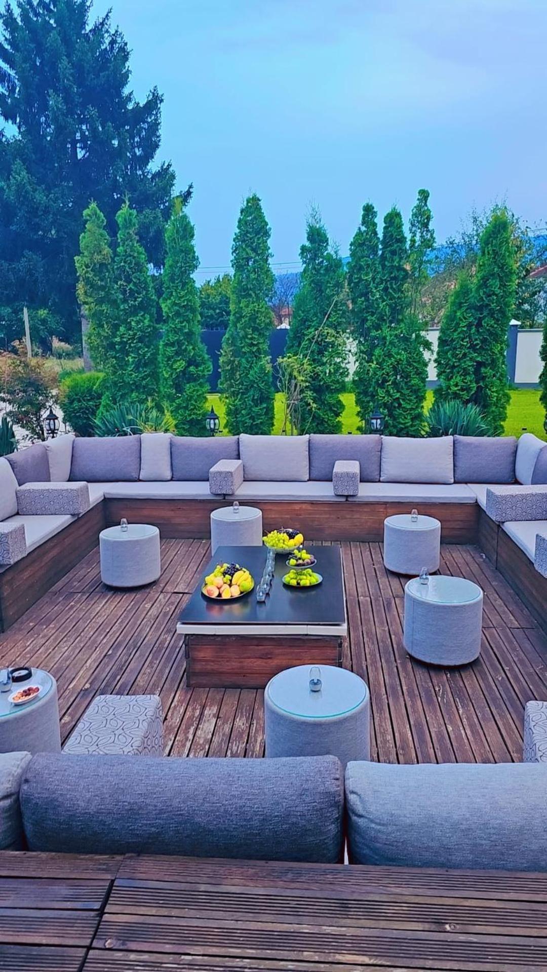 Villa Otes