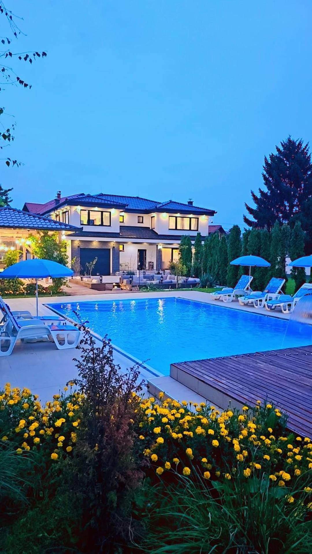 Villa Otes