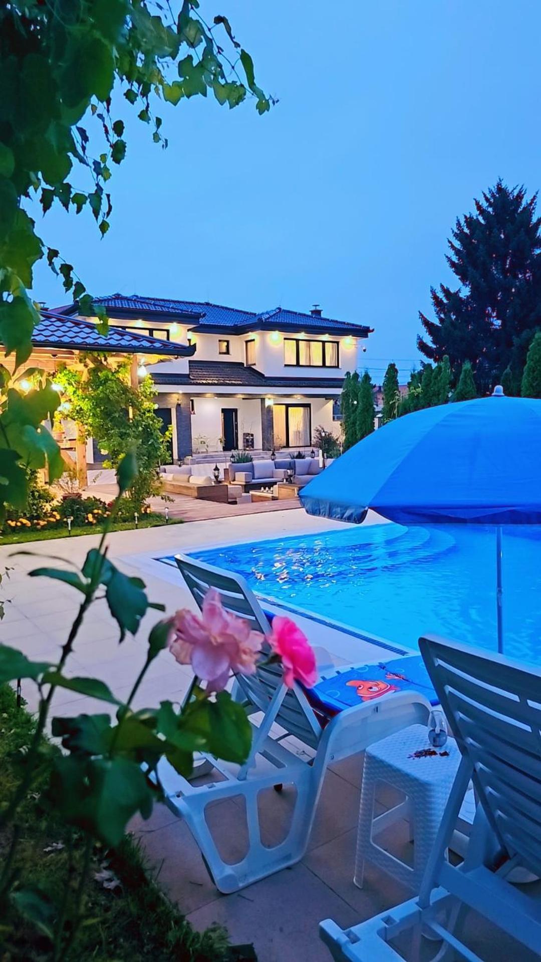 Villa Otes