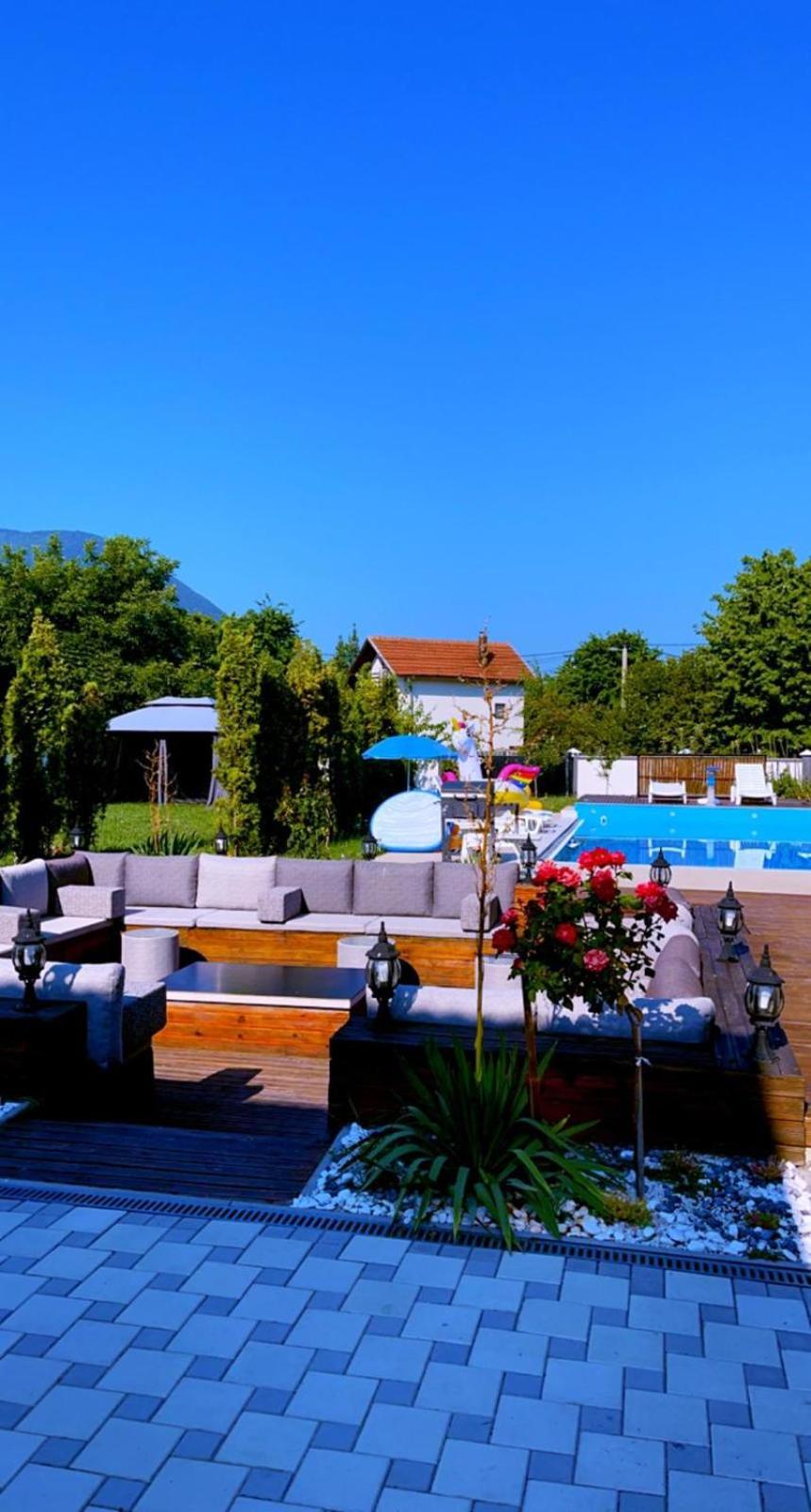 Villa Otes