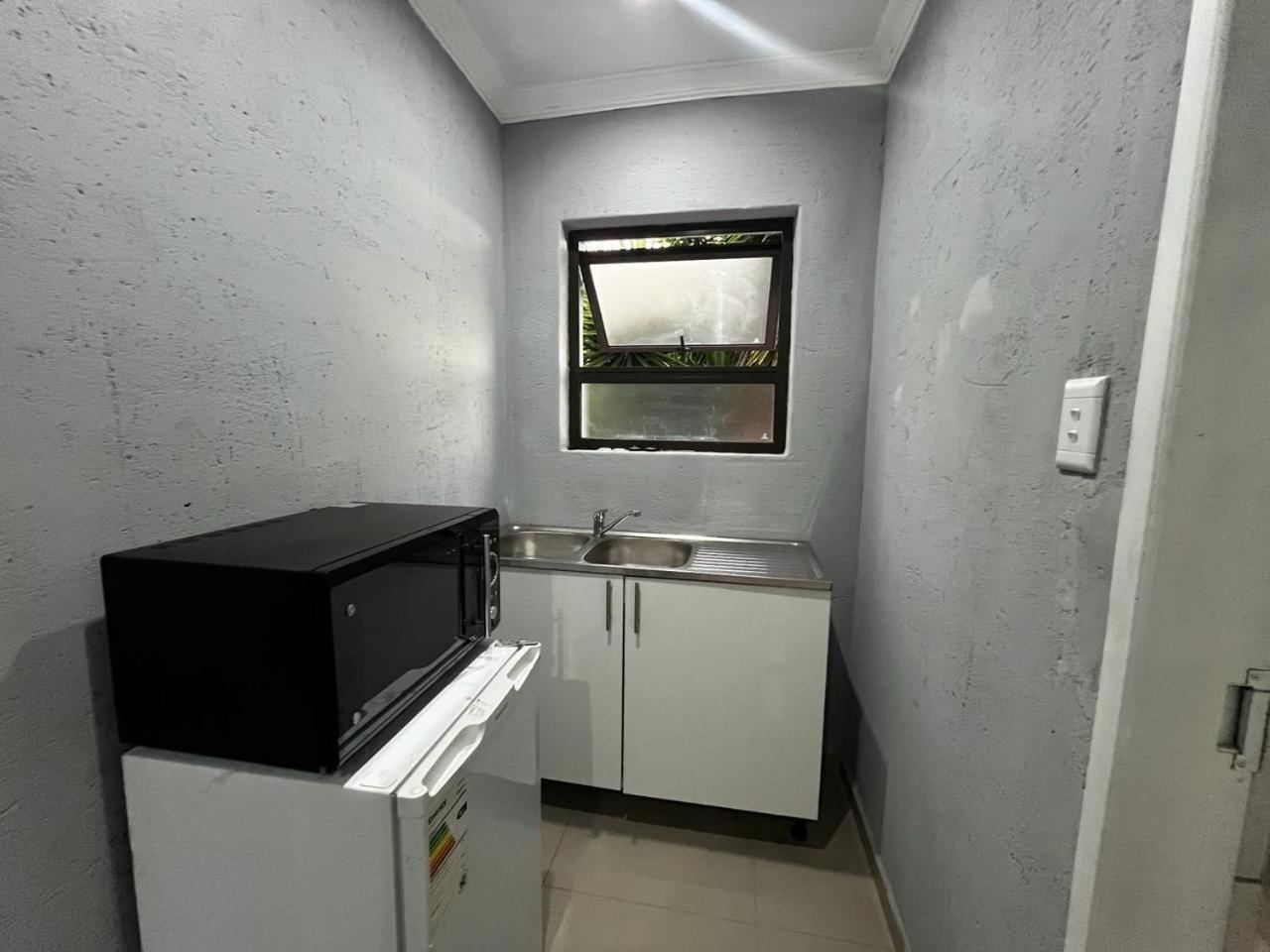 Mbobo Legacy 1 view 3