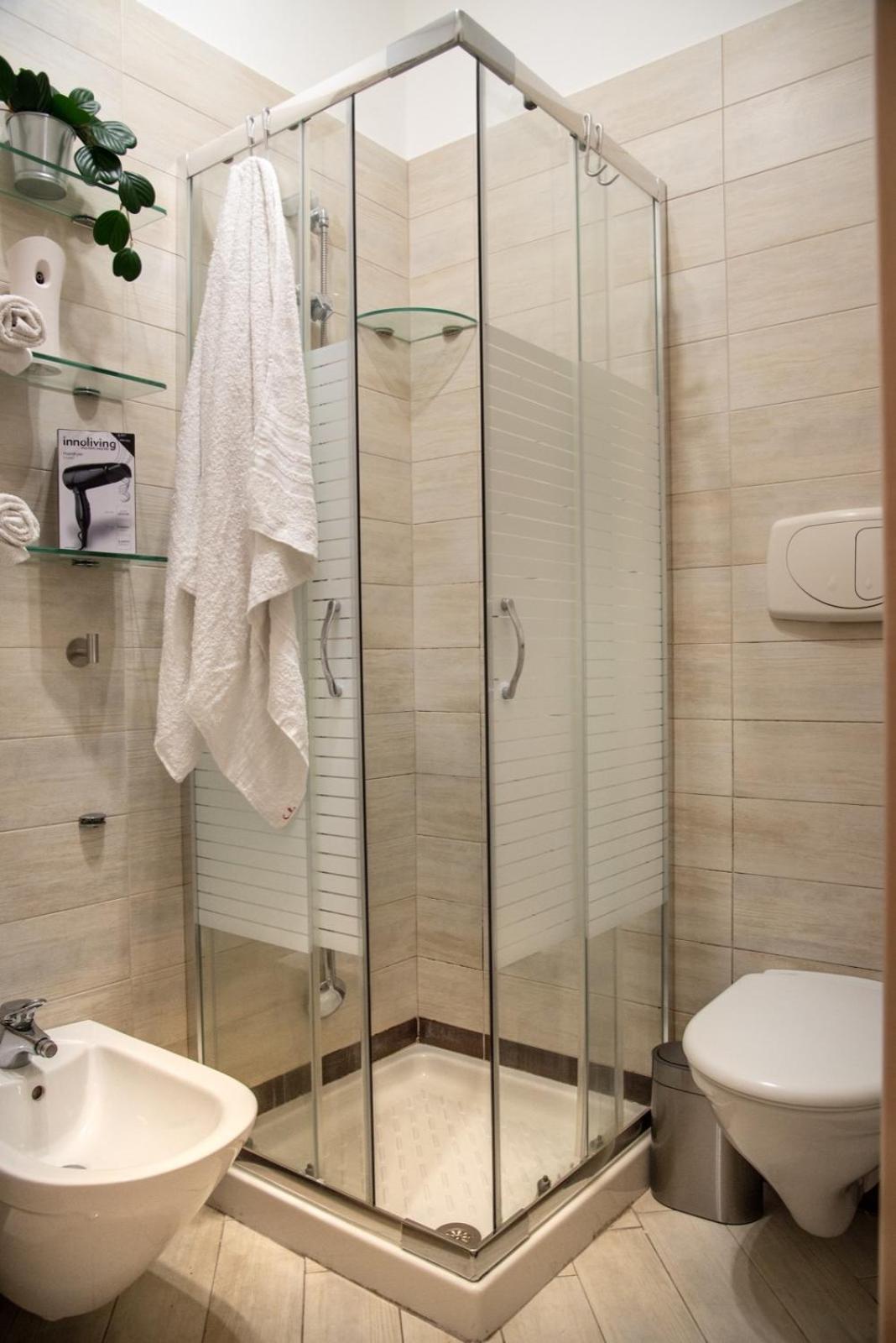 La Casetta di Ro en Bari — bathroom