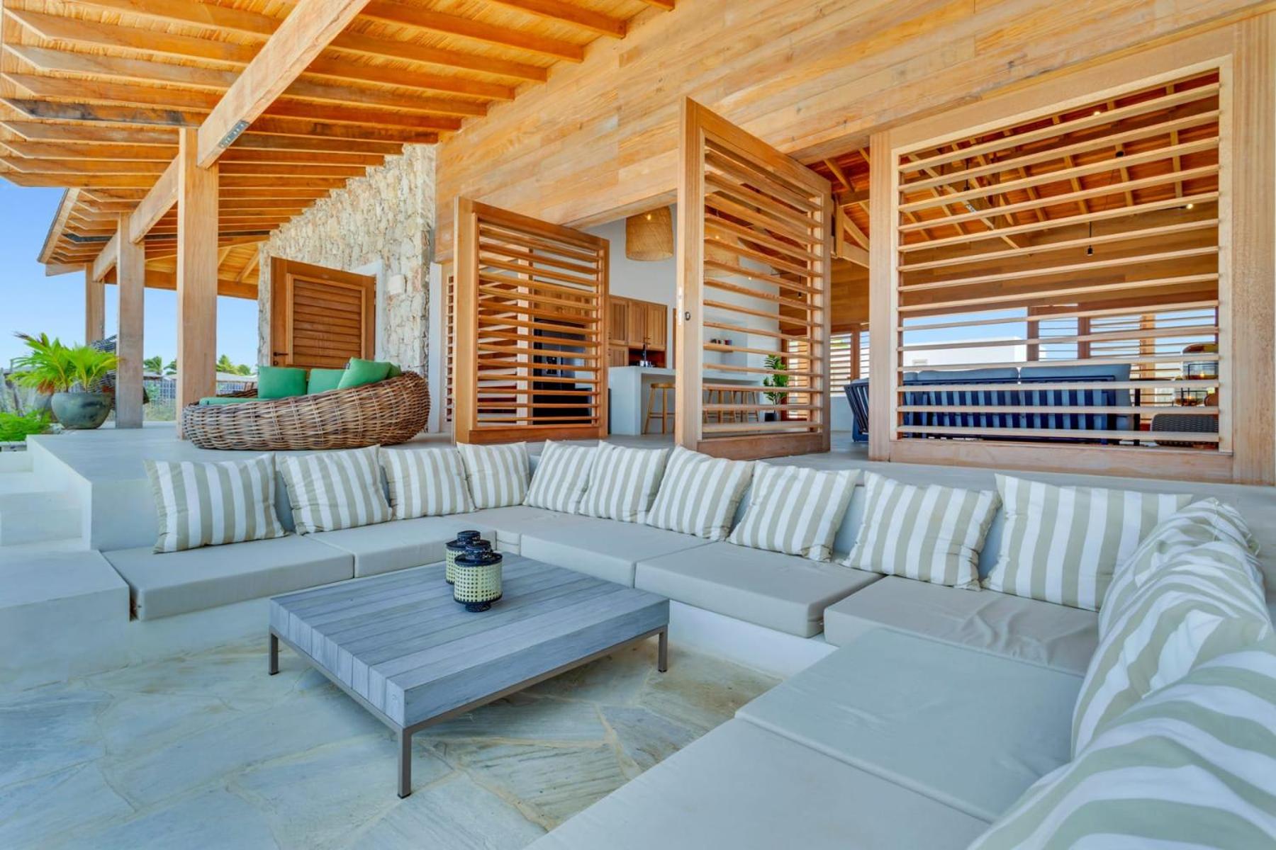 Villa Kas Très on the sea
