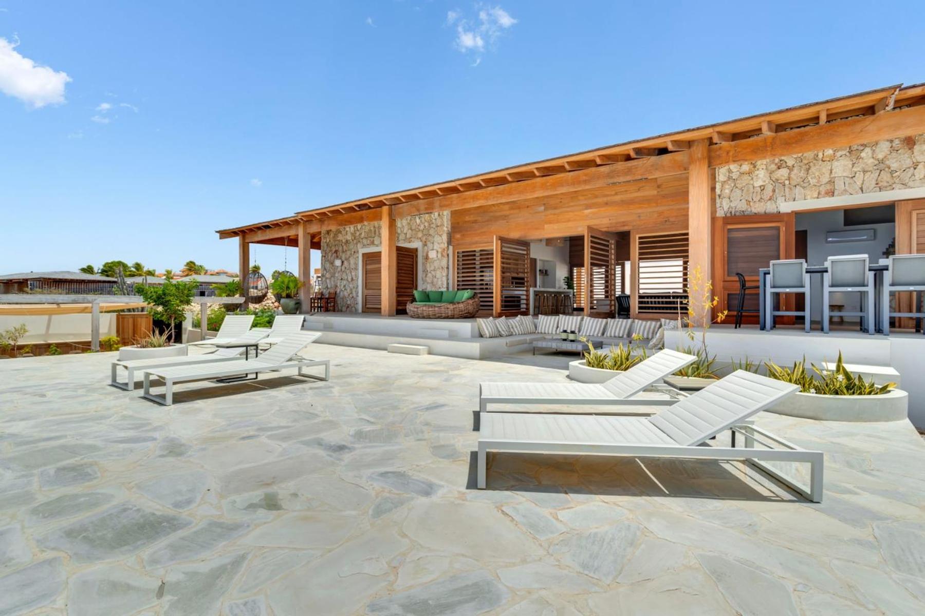 Villa Kas Très on the sea