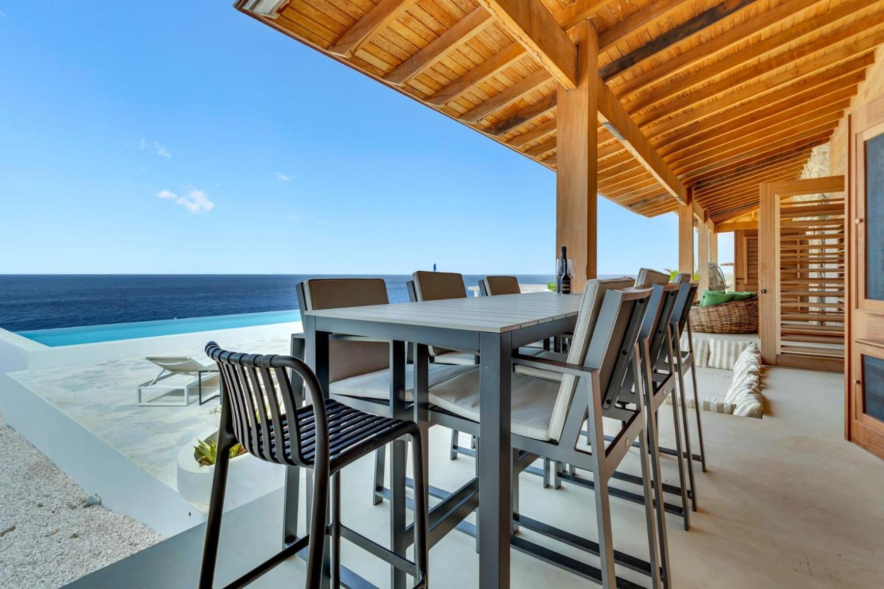 Villa Kas Très on the sea