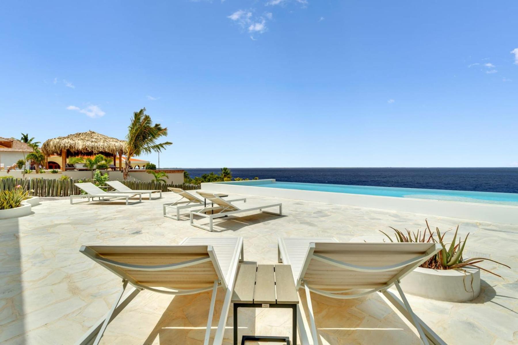 Villa Kas Très on the sea