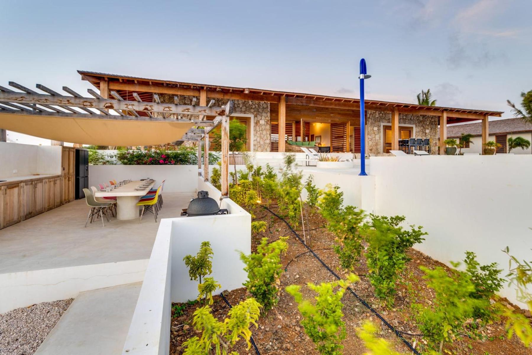 Villa Kas Très on the sea