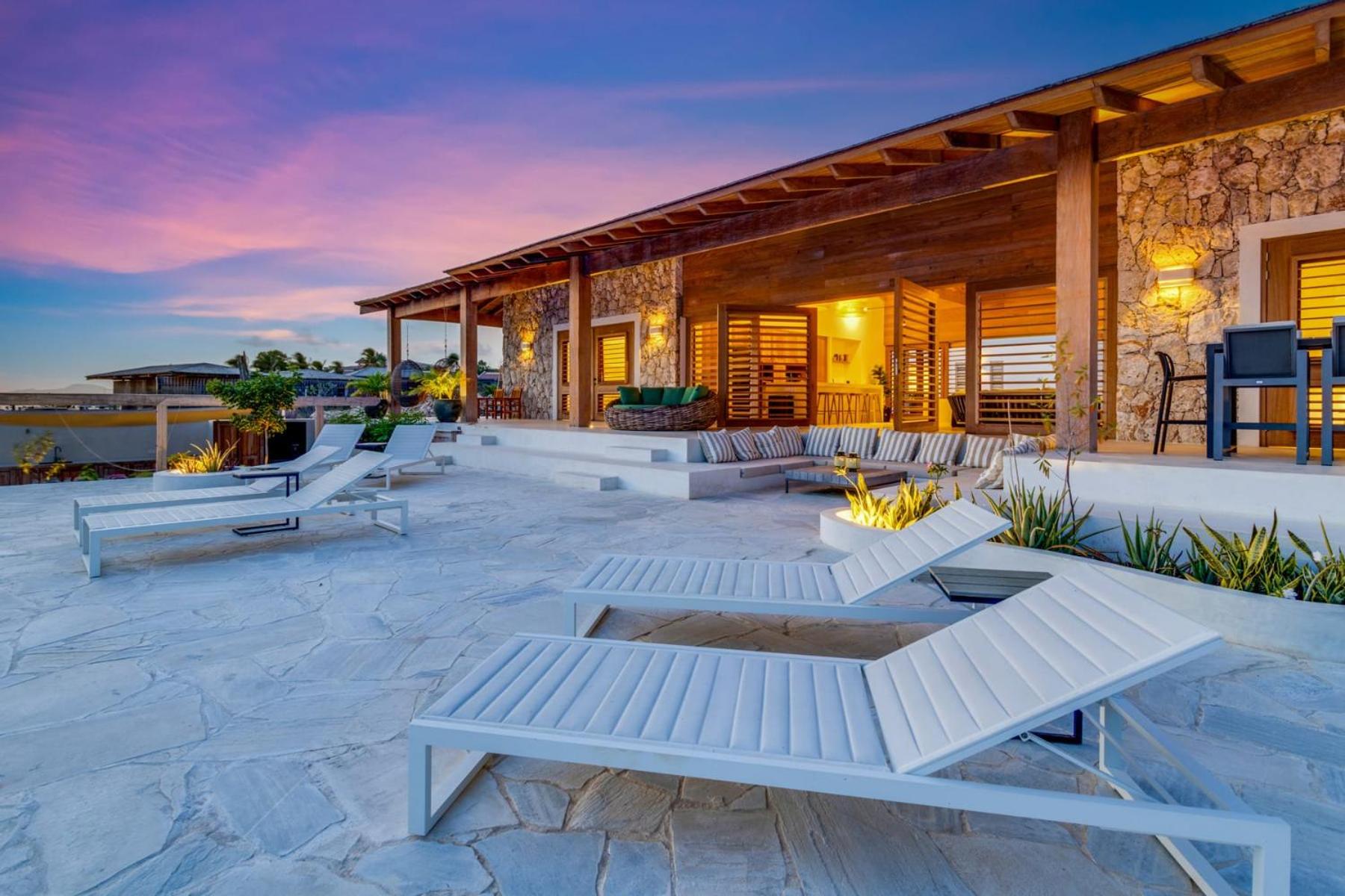 Villa Kas Très on the sea