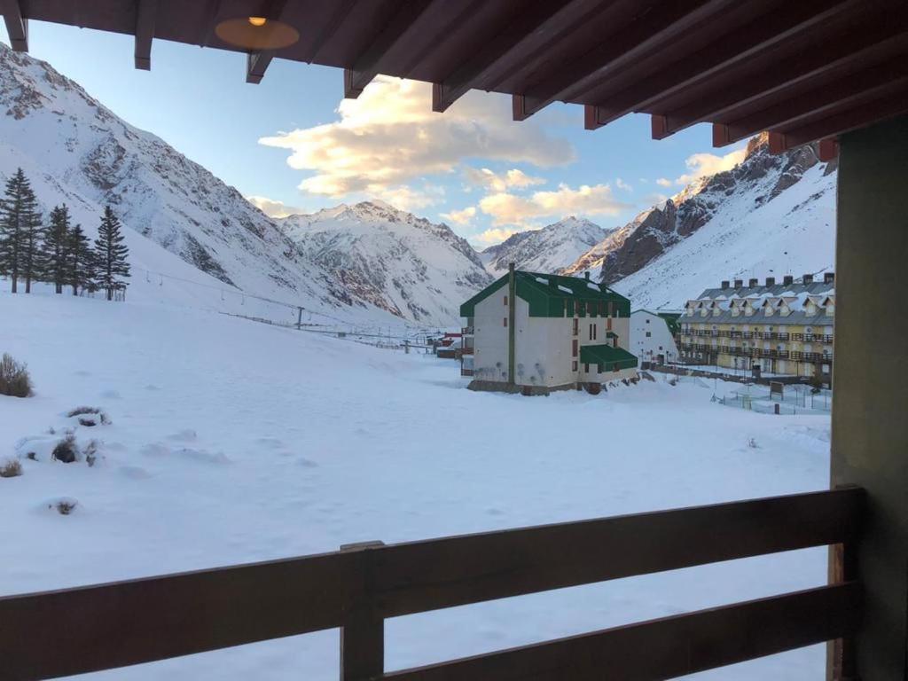 Bello Depto en la Nieve Juncal