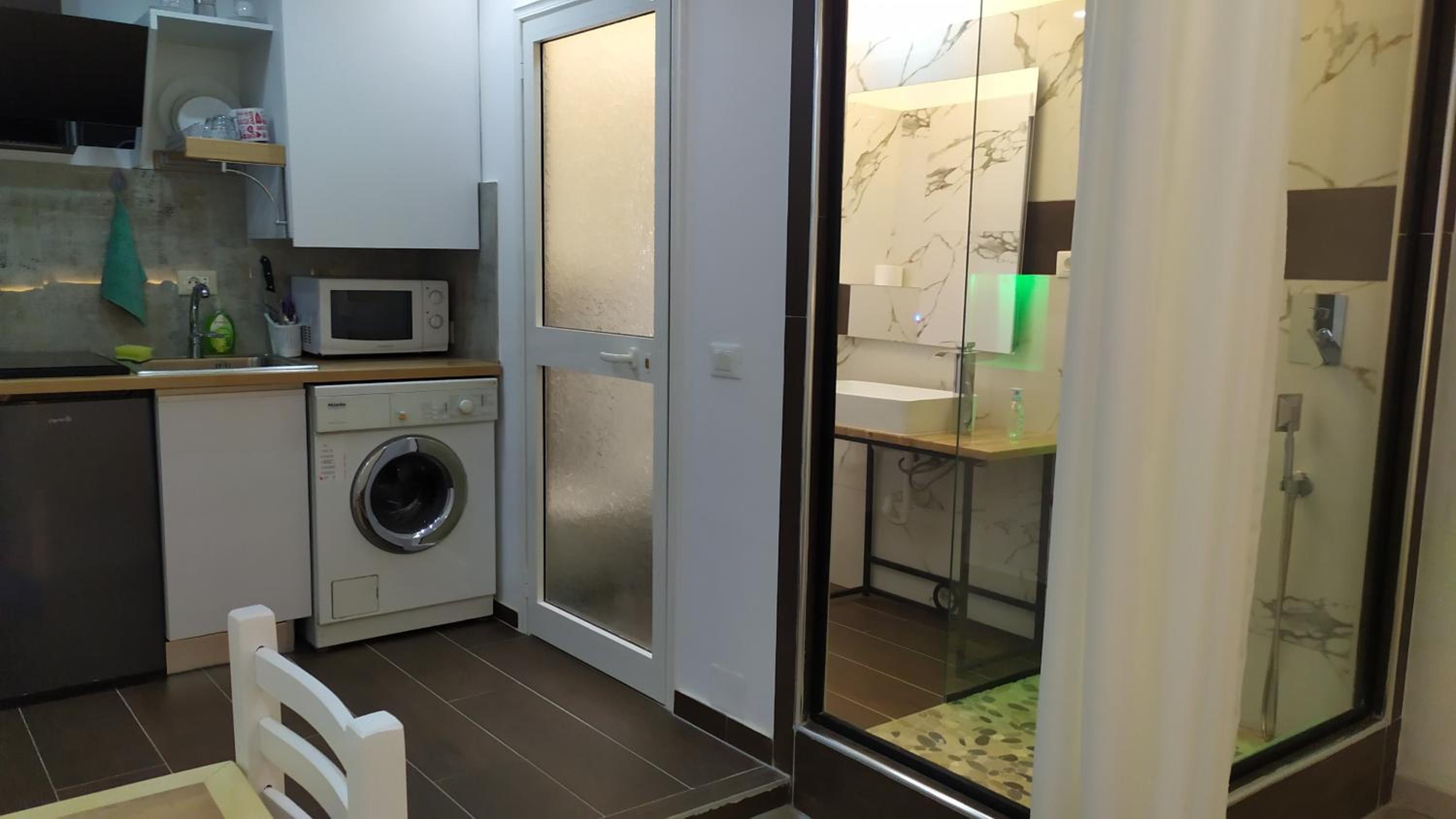 Downtown Evoo apartments
