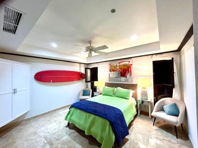 Coral Cove 10 Luxury Beachfront Condo