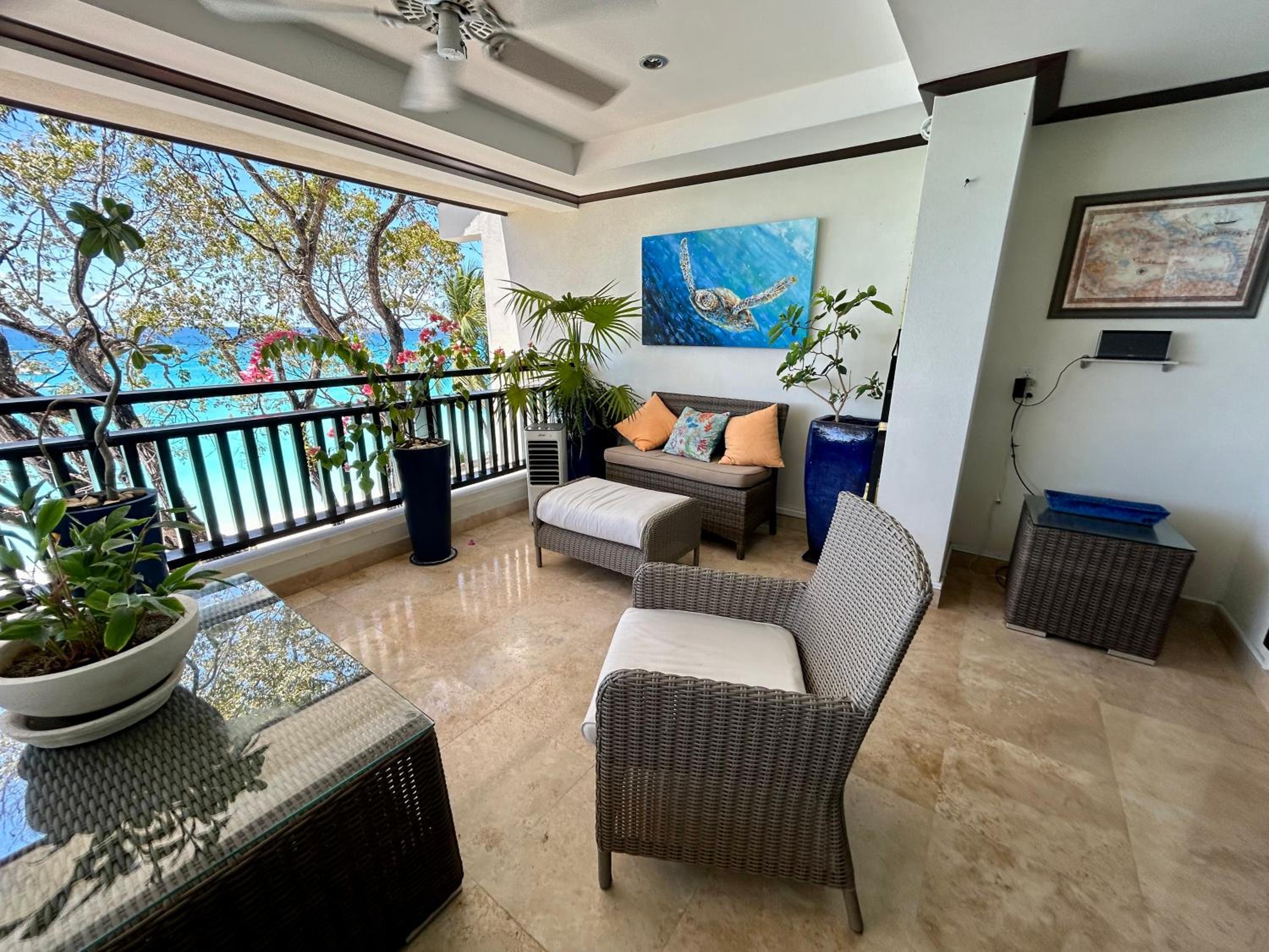 Coral Cove 10 Luxury Beachfront Condo