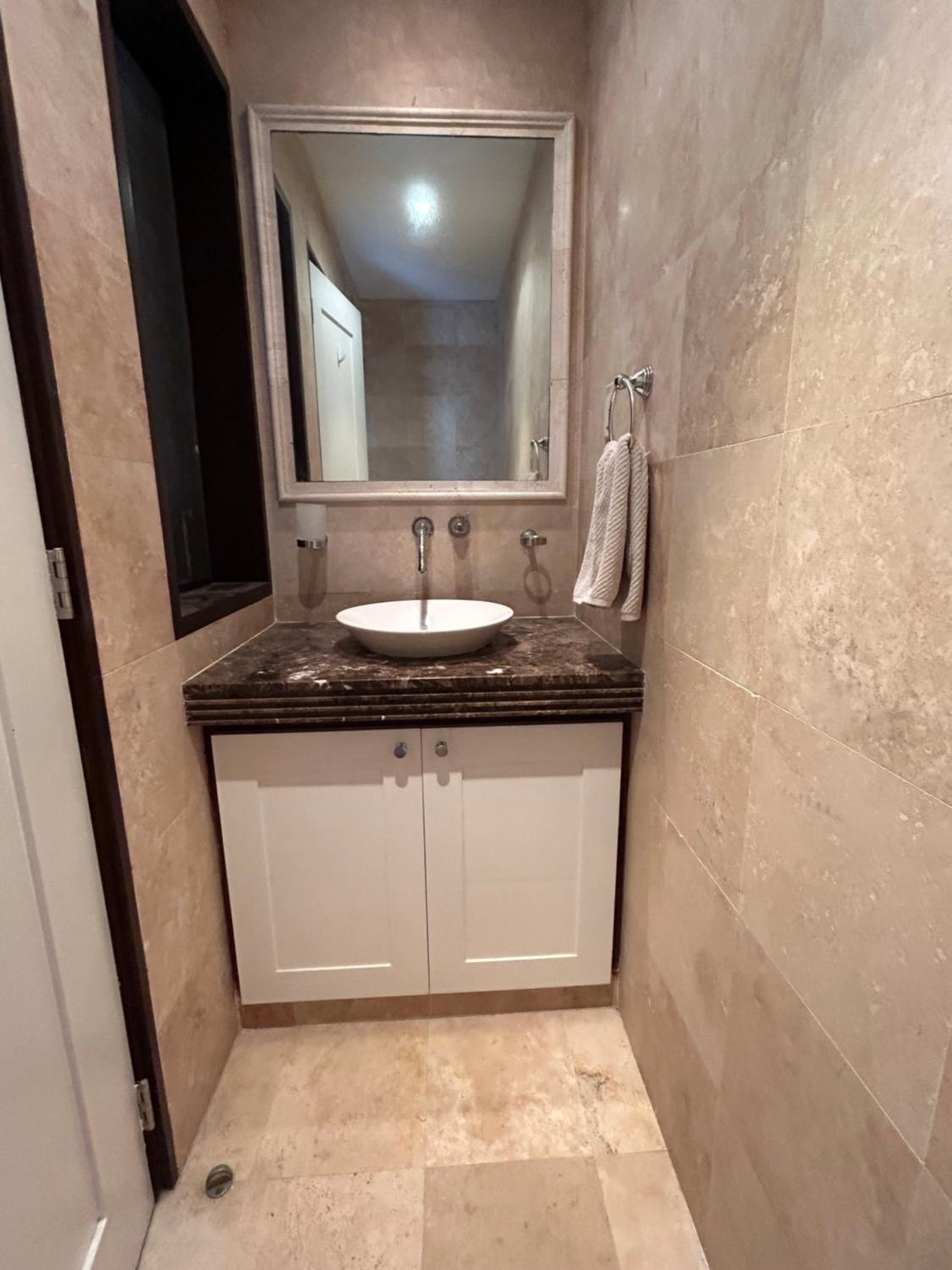 Coral Cove 10 Luxury Beachfront Condo