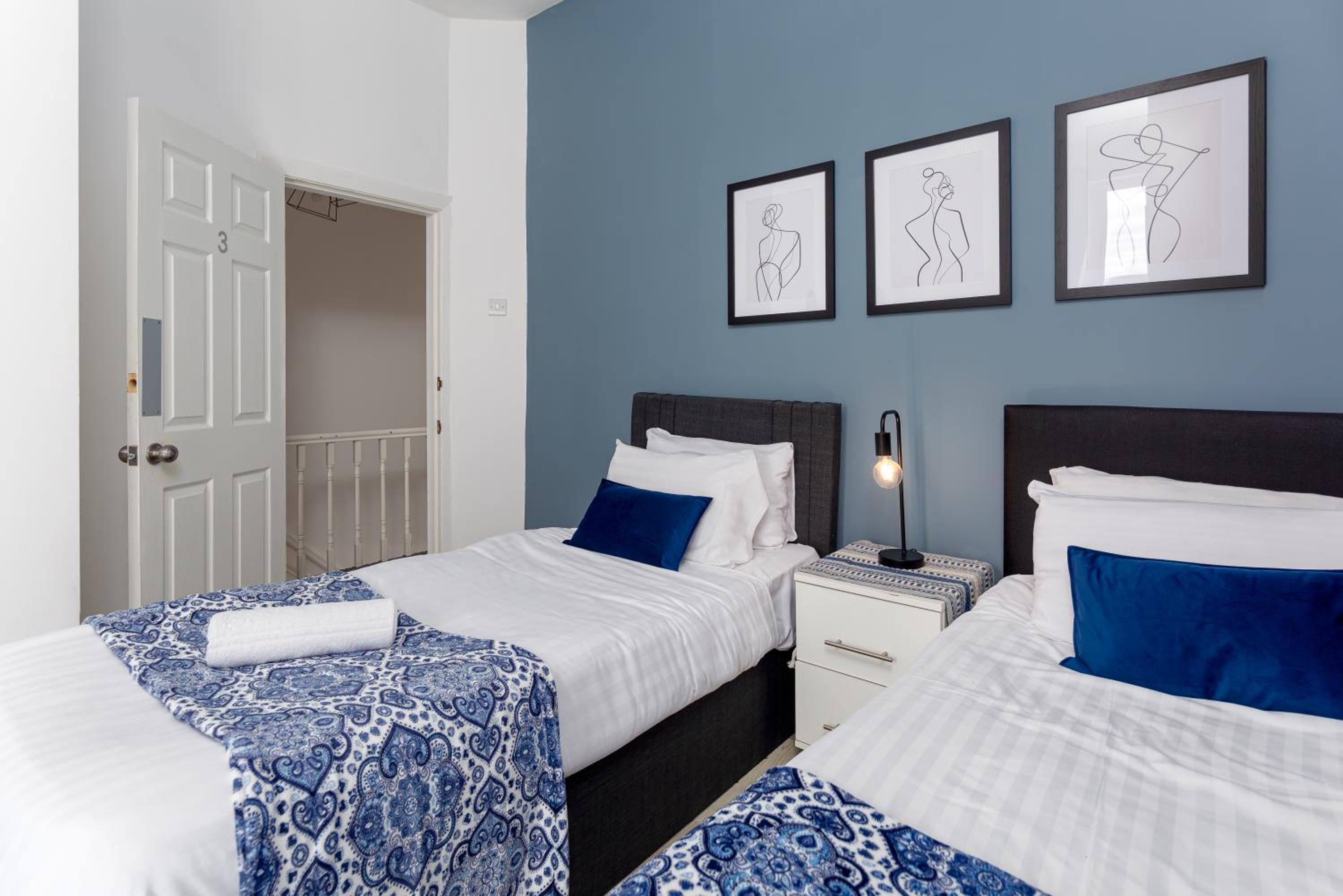 Edge Grove Retreat - Air Host & Stay
