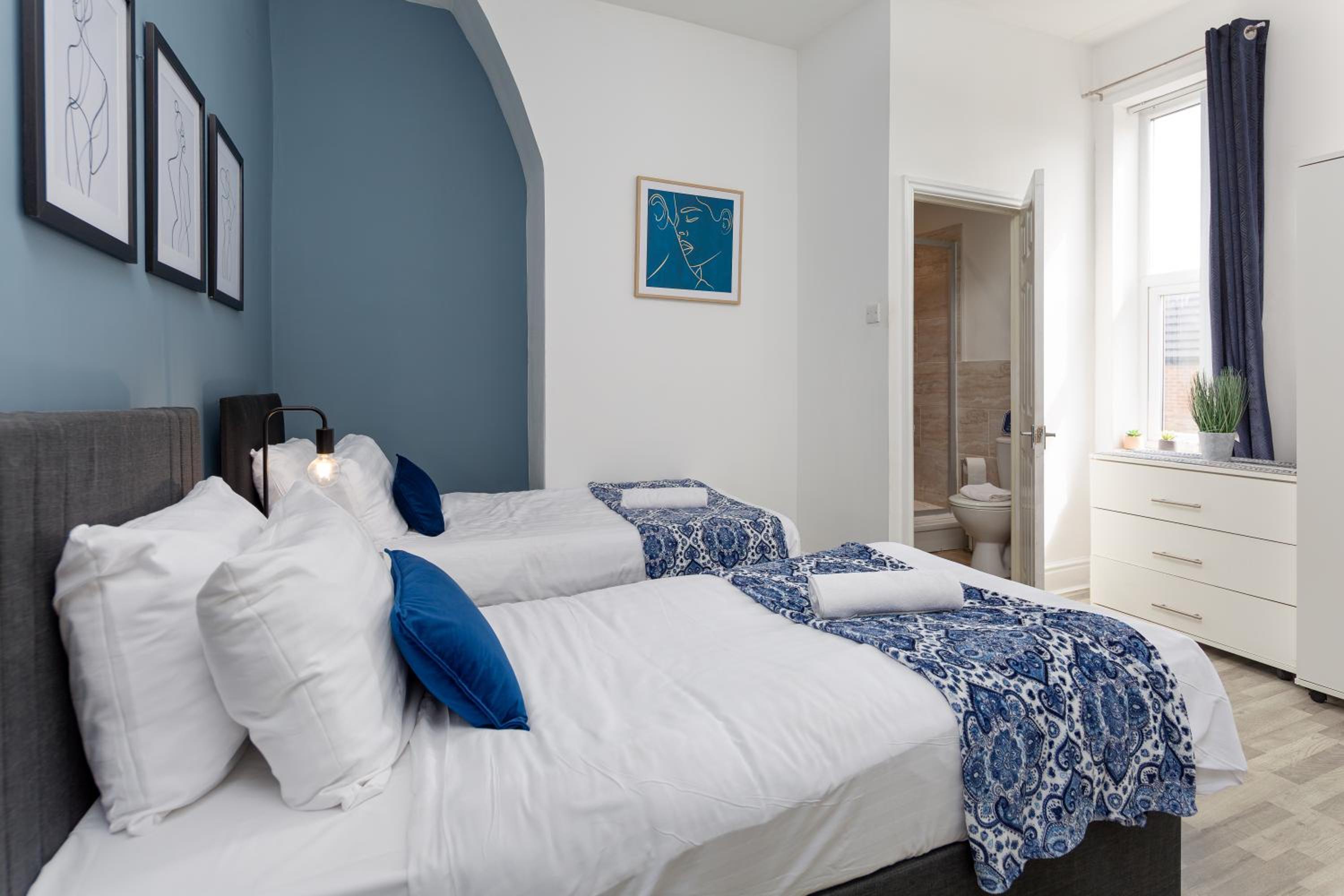Edge Grove Retreat - Air Host & Stay