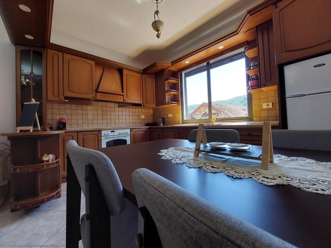 Wendy's Apartment